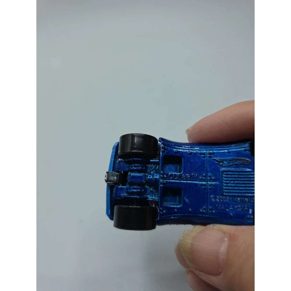 Hot Wheels 2006 Treasure Hunt Cul8r Spider Blue Excellent Condition 3